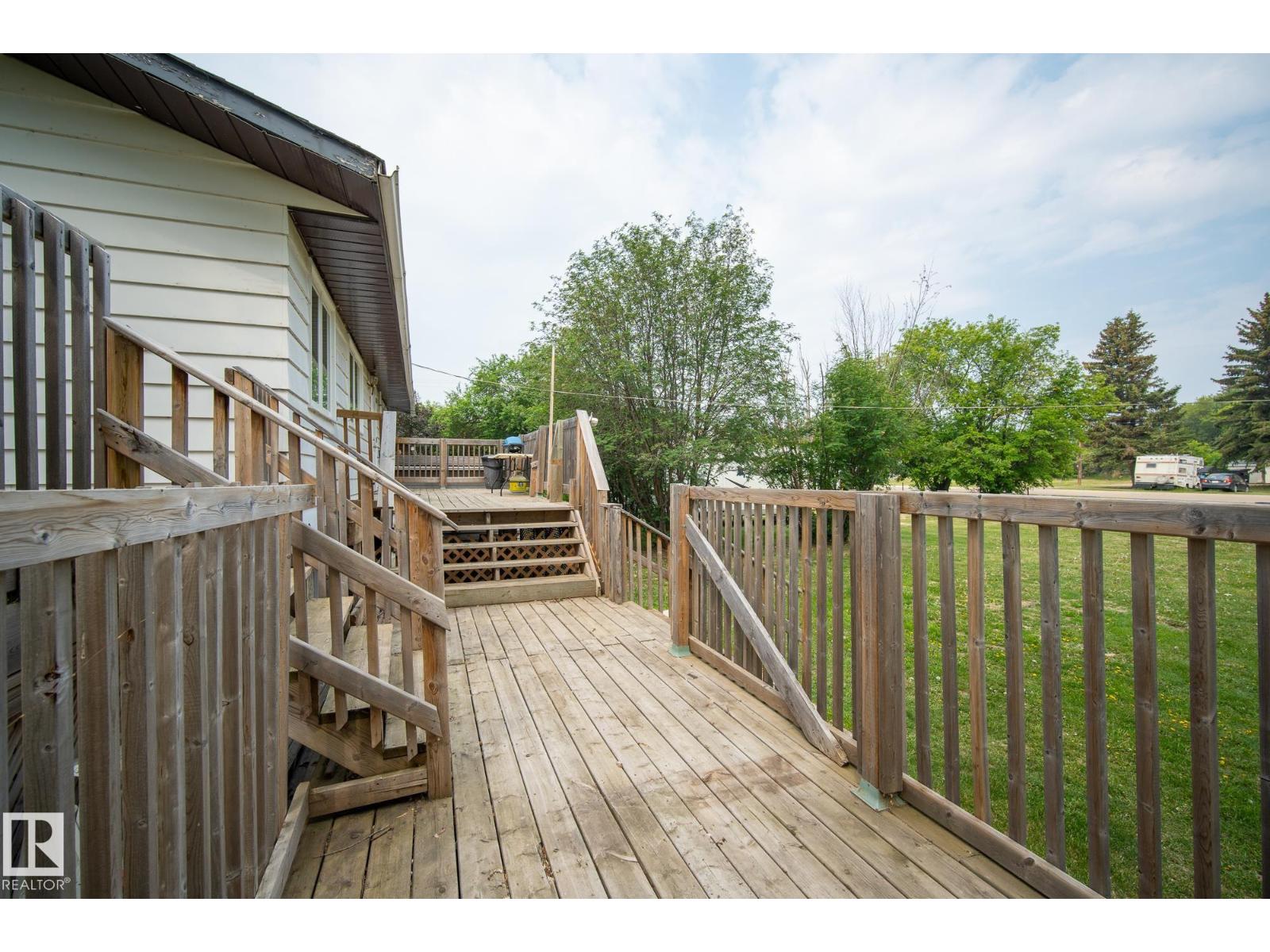 320 1 Av, Thorhild, Alberta  T0A 3J0 - Photo 14 - E4453892