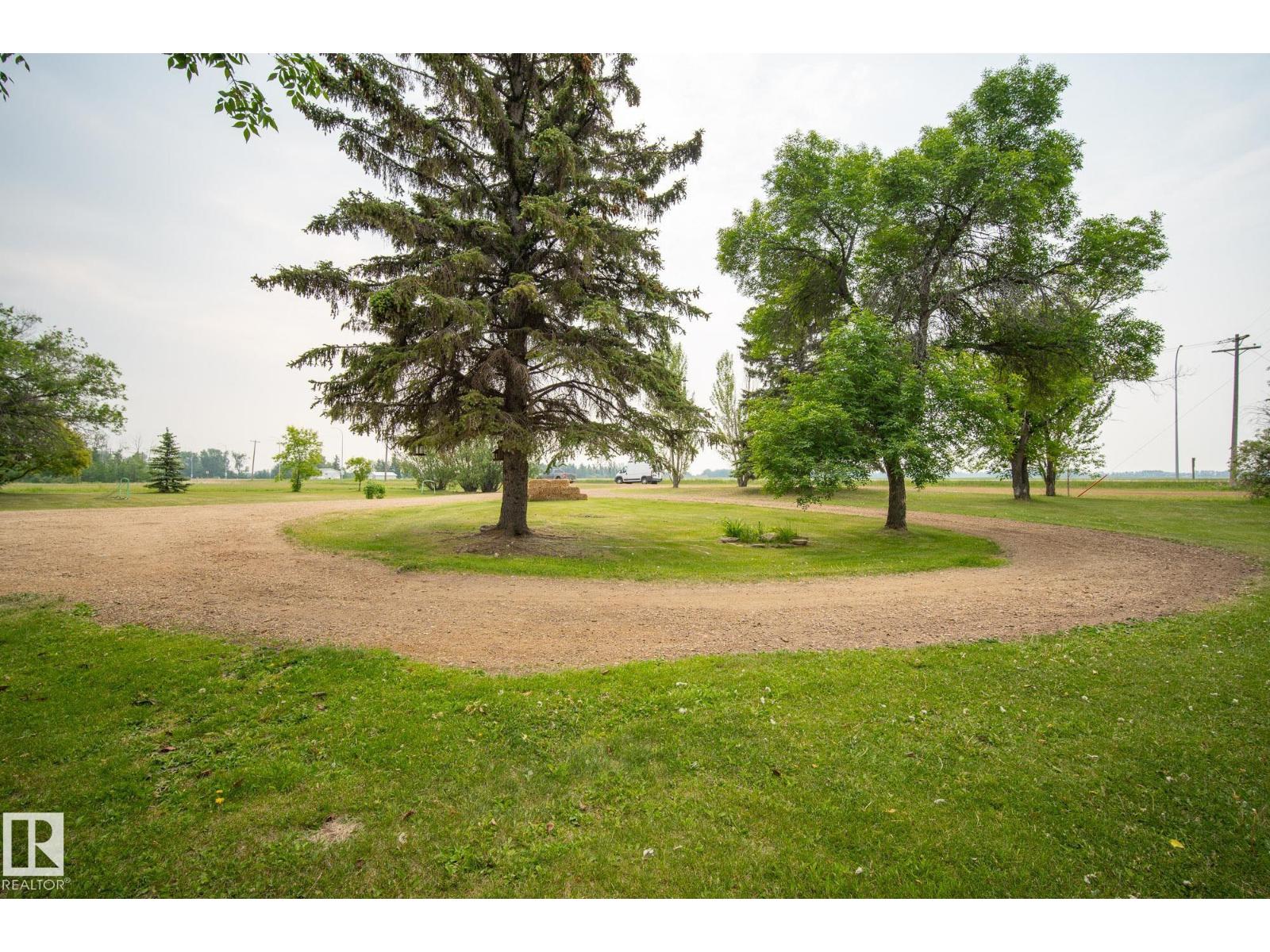 320 1 Av, Thorhild, Alberta  T0A 3J0 - Photo 8 - E4453892