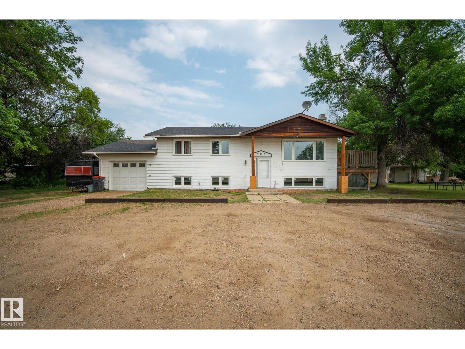 320 1 Av, Thorhild, Alberta  T0A 3J0 - Photo 11 - E4453892