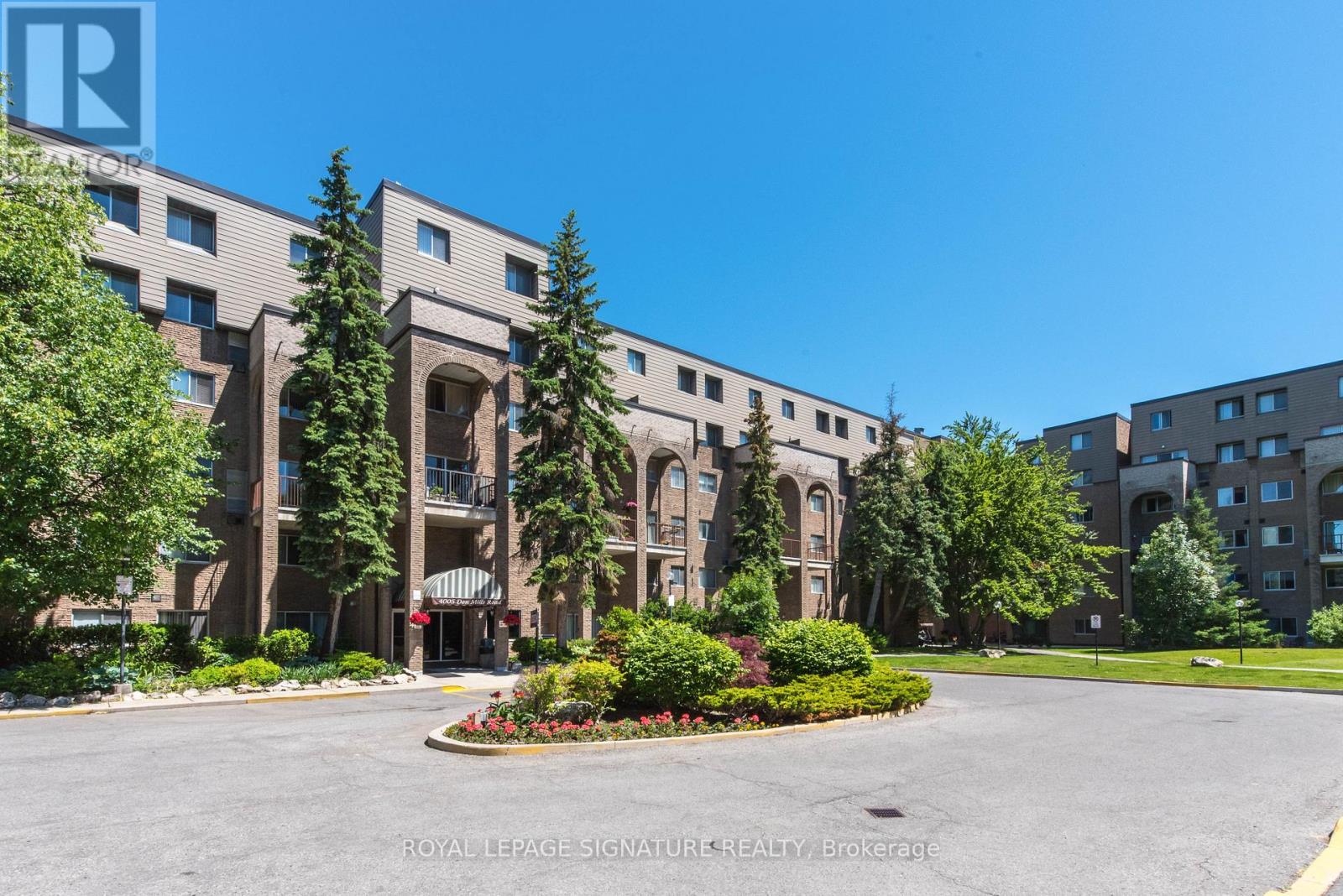 Property at 235 - 4005 DON MILLS ROAD image 2