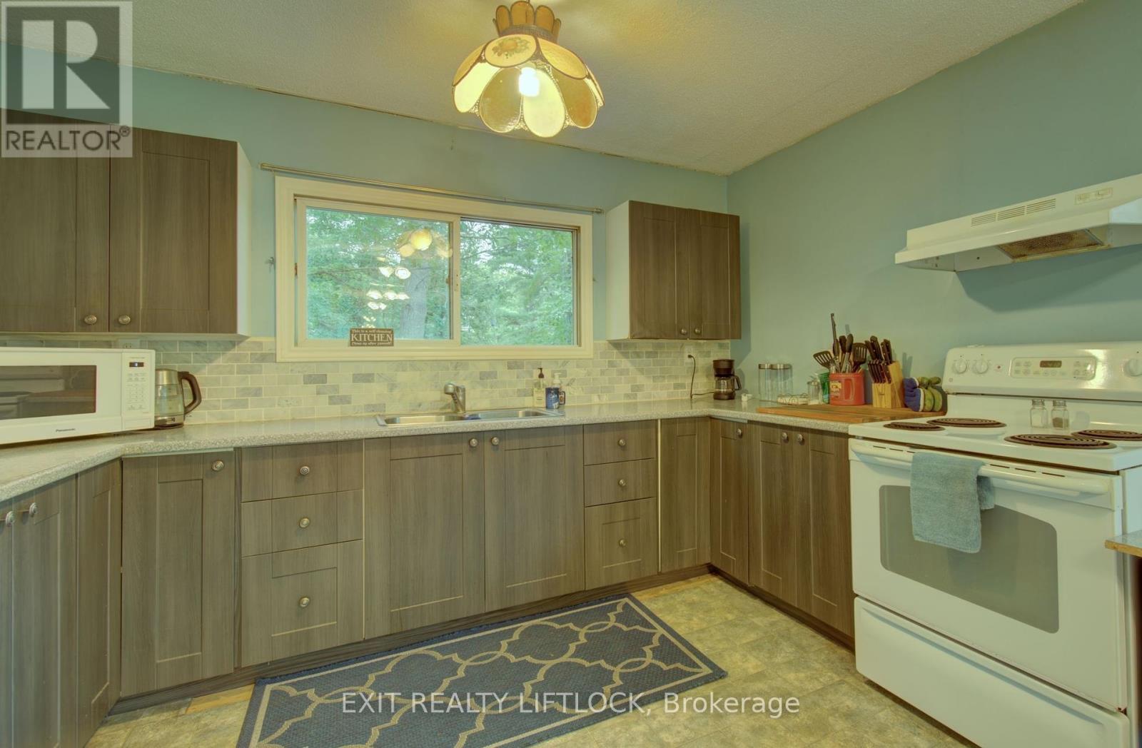 88 Fire Route 6a, Havelock-Belmont-Methuen, Ontario  K0L 1Z0 - Photo 12 - X12356509