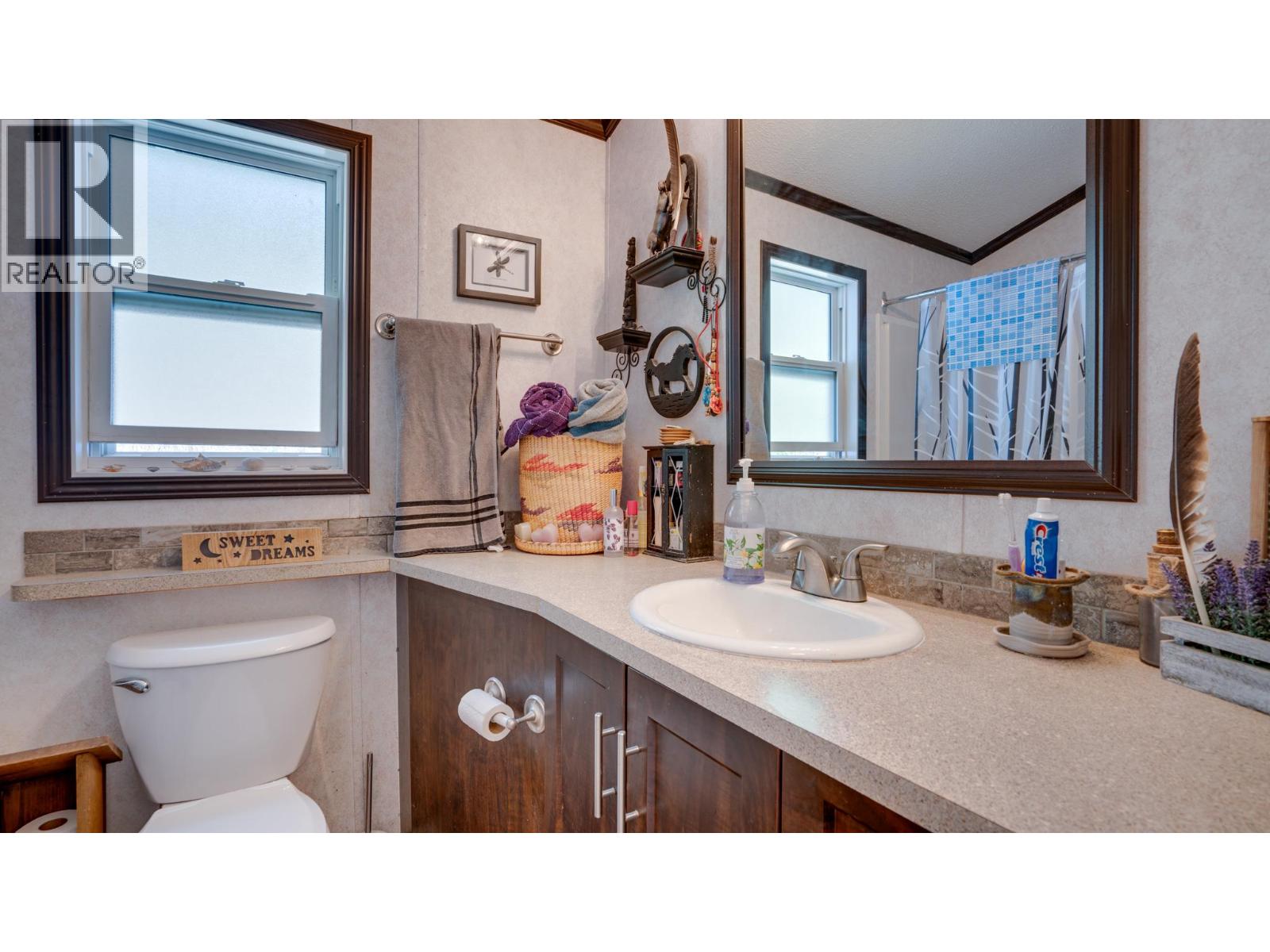 4050 White Lake Road, Tappen, British Columbia  V0E 2W0 - Photo 12 - 10359762