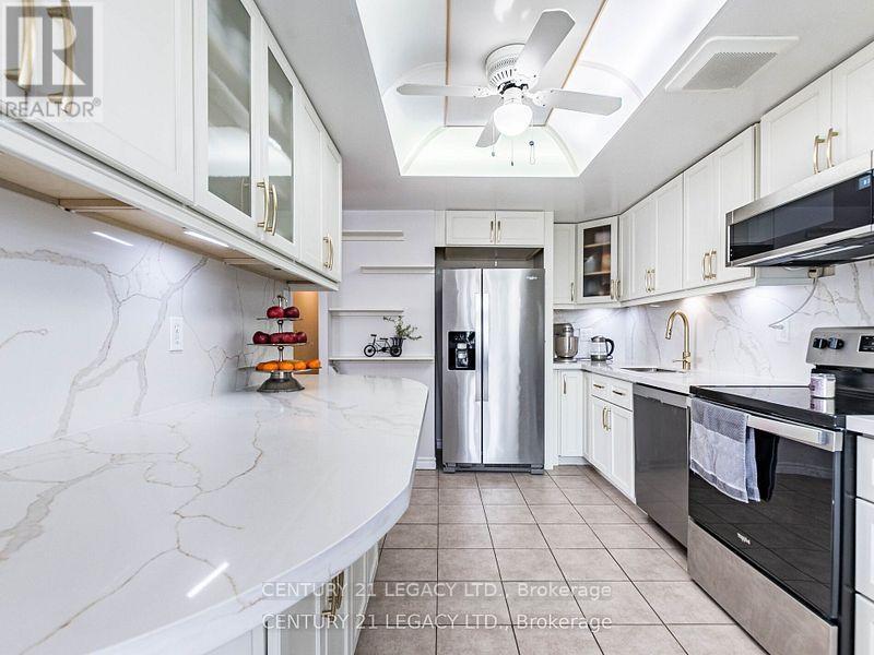 1402 - 8 Lisa Street E, Brampton, Ontario  L6T 4S6 - Photo 18 - W12355920