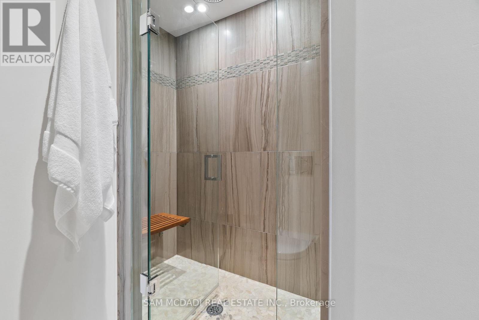2212 - 2045 Lakeshore Boulevard W, Toronto (Mimico), Ontario  M8V 2Z6 - Photo 23 - W12357548