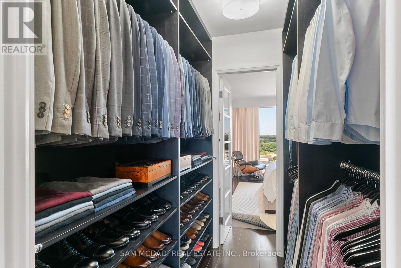 2212 - 2045 Lakeshore Boulevard W, Toronto (Mimico), Ontario  M8V 2Z6 - Photo 24 - W12357548