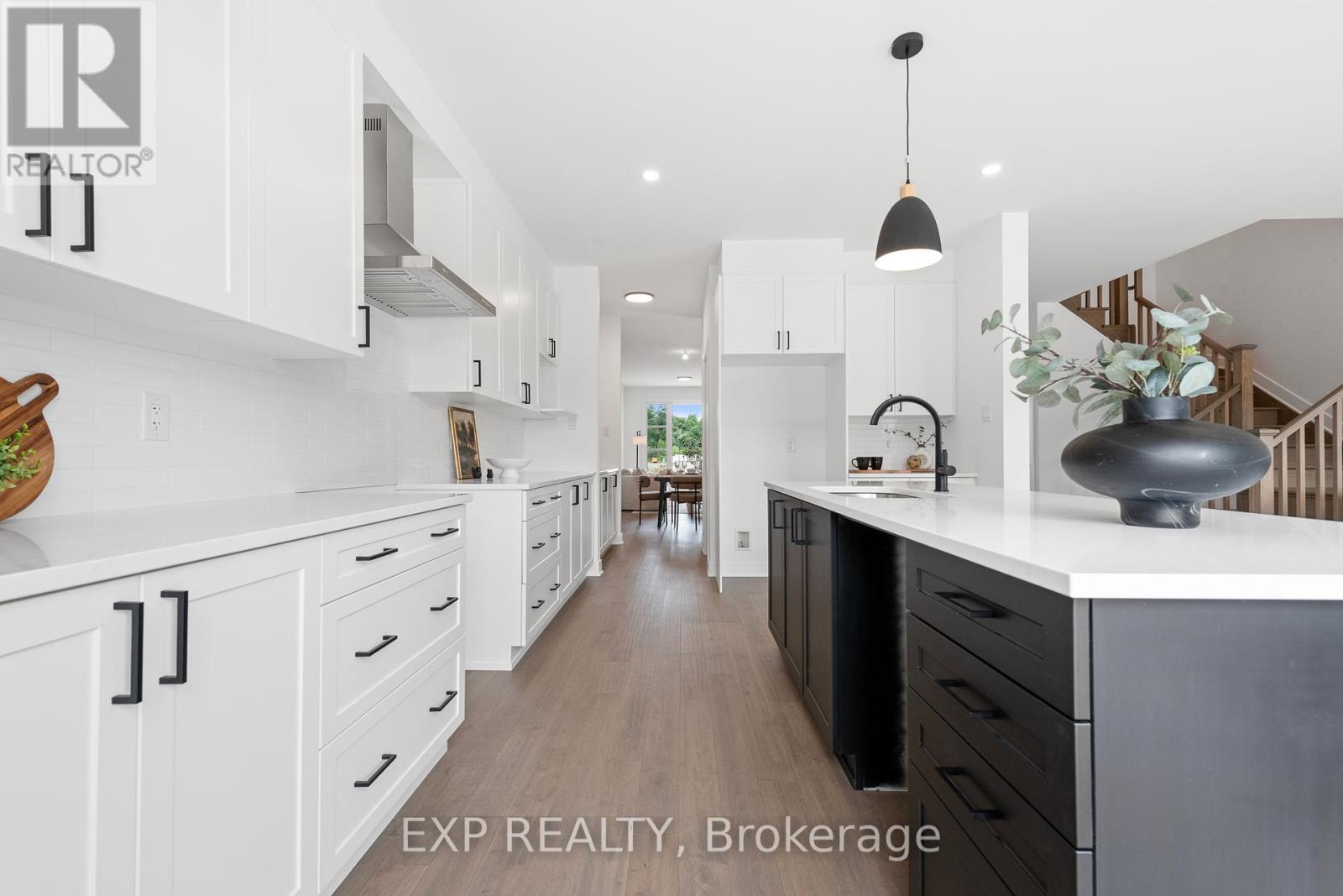 804 Ninaatik Place, Ottawa, Ontario  K1X 0J7 - Photo 21 - X12358004