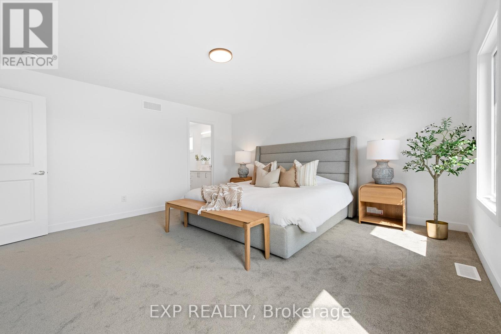804 Ninaatik Place, Ottawa, Ontario  K1X 0J7 - Photo 26 - X12358004