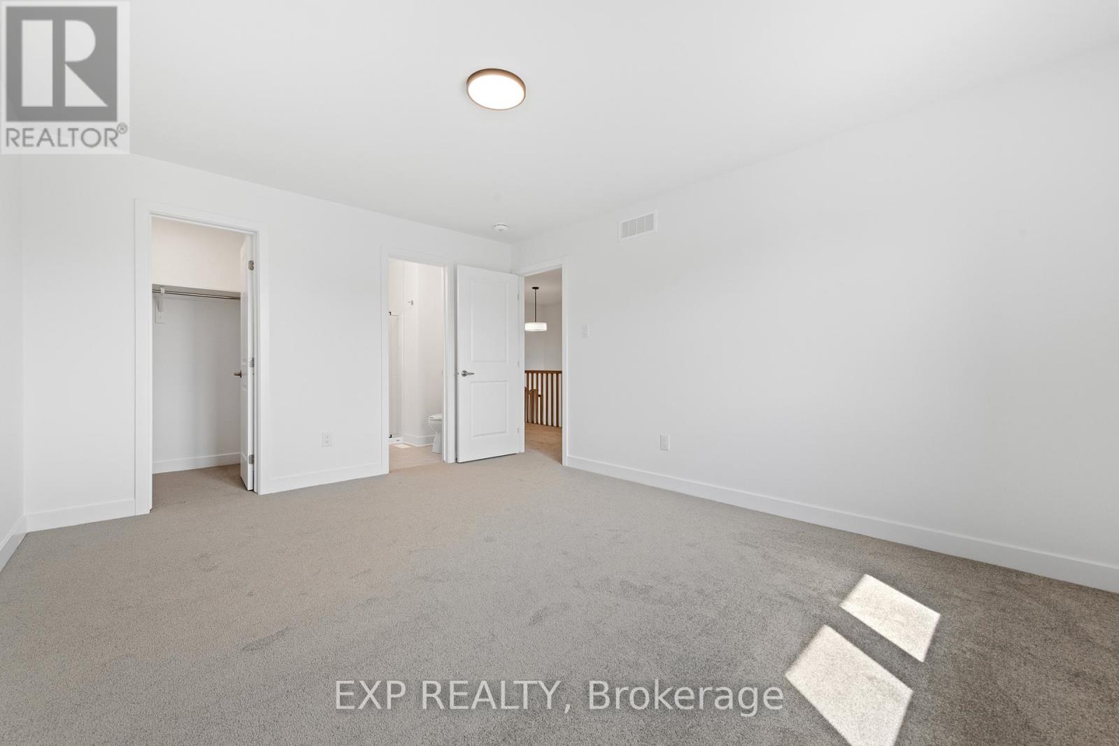 804 Ninaatik Place, Ottawa, Ontario  K1X 0J7 - Photo 32 - X12358004