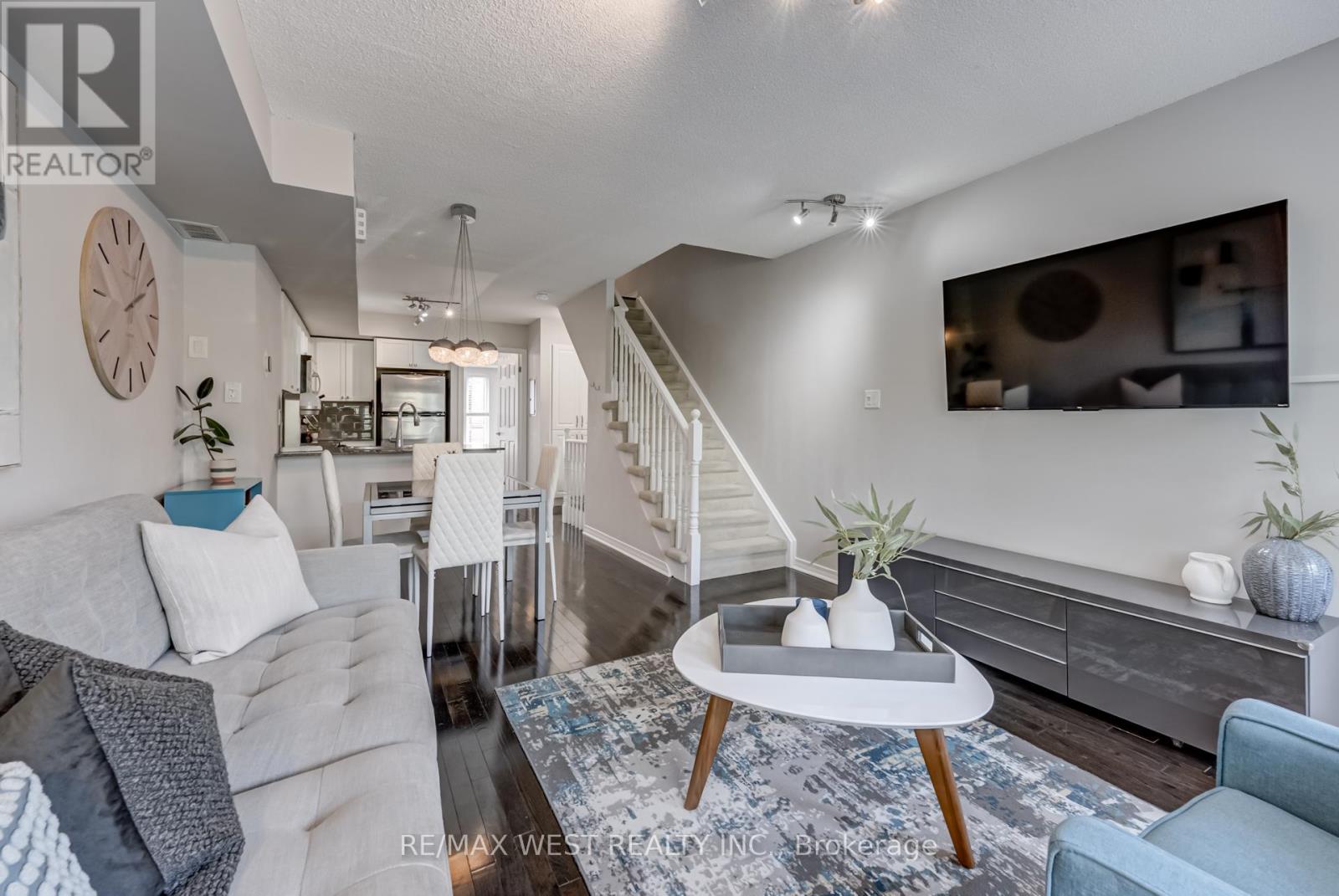 Property at 264 - 351 WALLACE AVENUE image 5