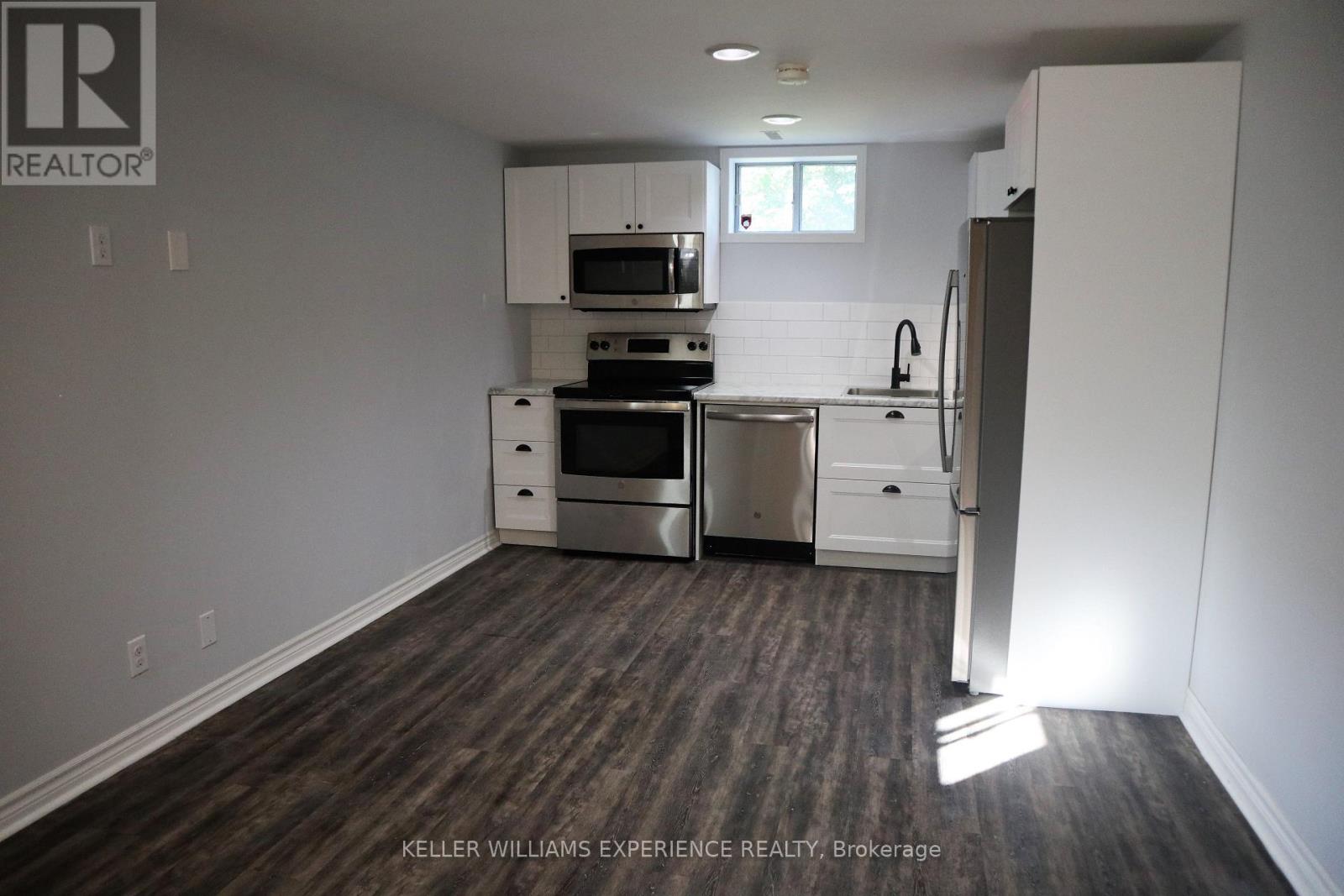 Lower - 39 Erindale Avenue, Orangeville, Ontario  L9W 2V8 - Photo 8 - W12357930