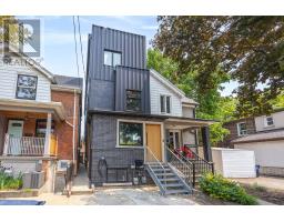 2 - 105 Campbell Avenue, Toronto (Dovercourt-Wallace Emerson-Junction), Ca