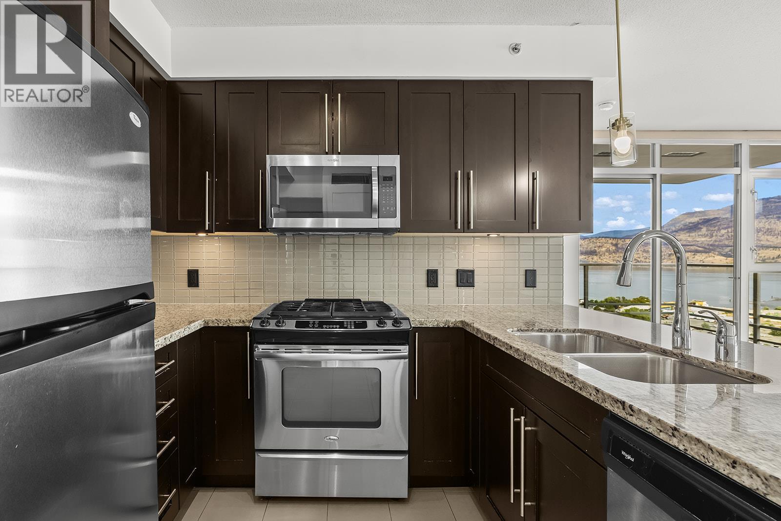 1075 Sunset Drive Unit# 1902, Kelowna, British Columbia  V1Y 9Y9 - Photo 6 - 10359662