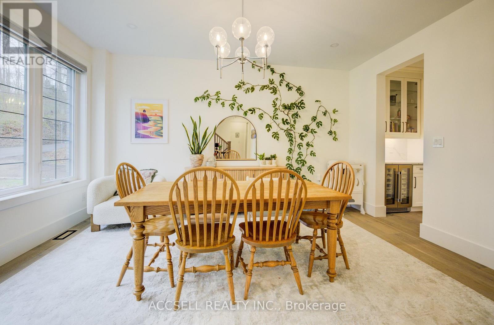 1095 Mineral Springs Road, Hamilton, Ontario  L9H 5E3 - Photo 8 - X12357919