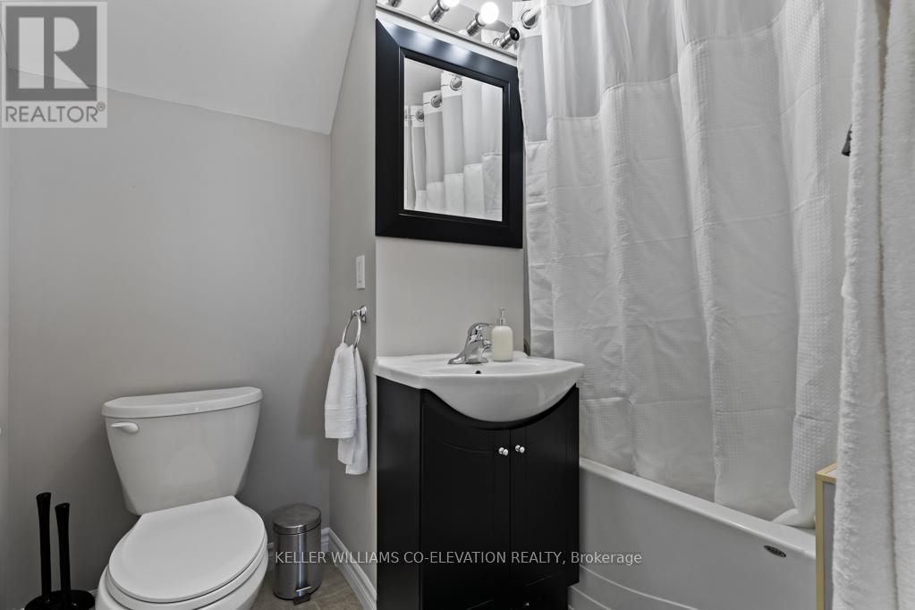 1 - 9 Merigold Street, St. Catharines (Western Hill), Ontario  L2S 2N4 - Photo 19 - X12357942