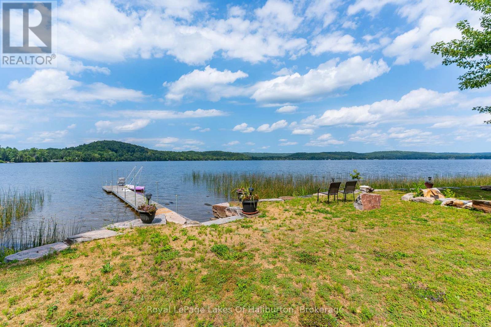 1049 Ninatigo Lane, Algonquin Highlands (Stanhope), Ontario  K0M 1S0 - Photo 4 - X12357974