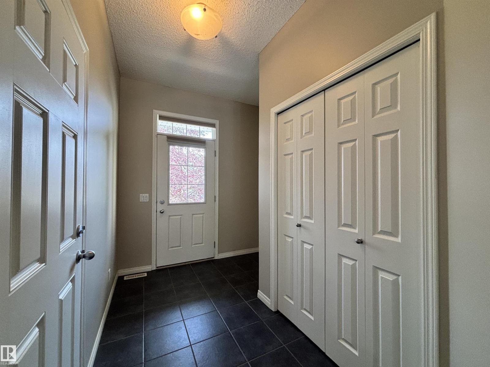 2317 76 St Sw, Edmonton, Alberta  T6X 1S6 - Photo 3 - E4454111