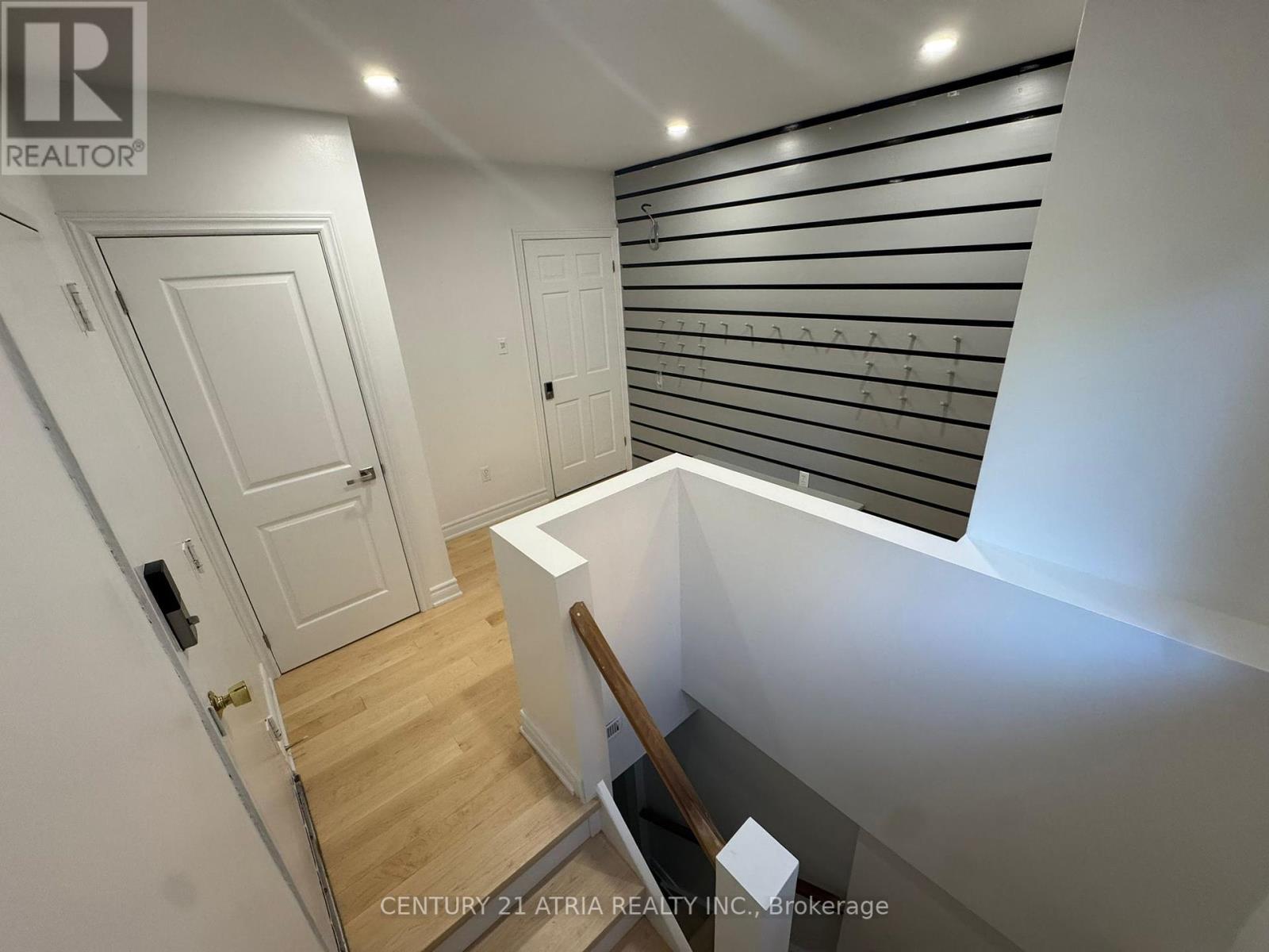23 Argonne Crescent, Toronto, Ontario  M2K 2K2 - Photo 9 - C12354310