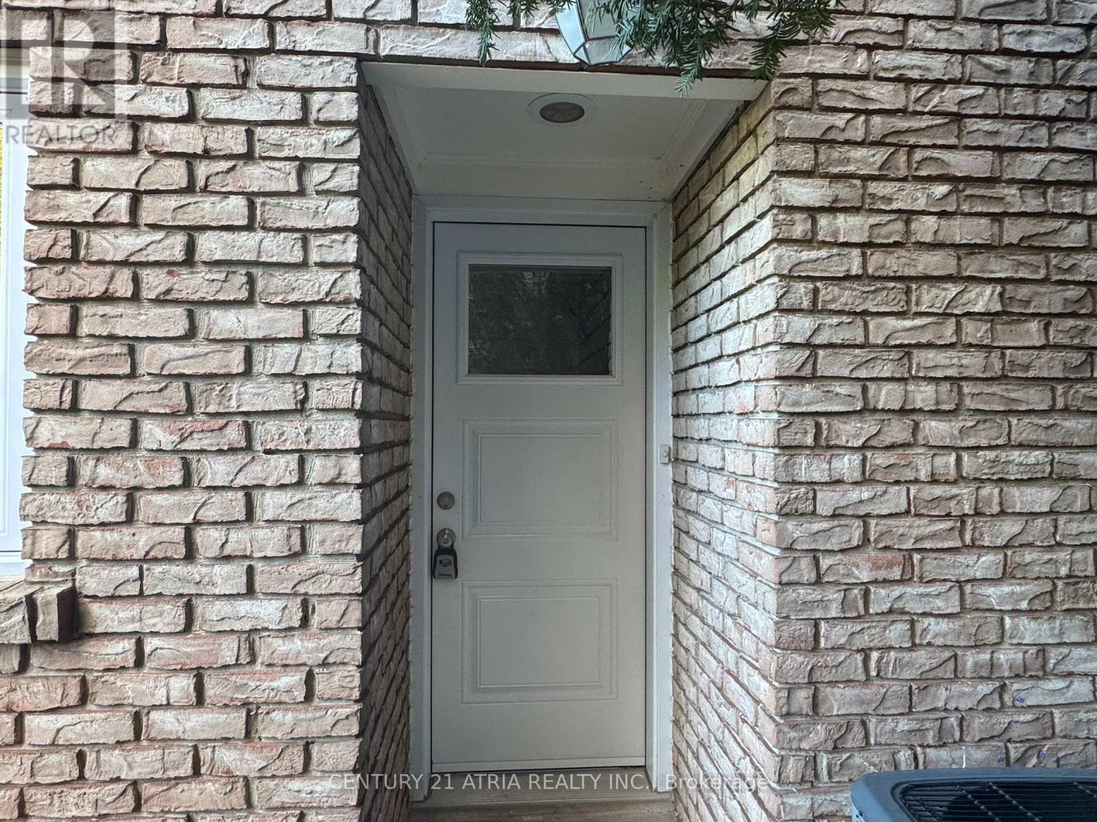 23 Argonne Crescent, Toronto, Ontario  M2K 2K2 - Photo 10 - C12354310