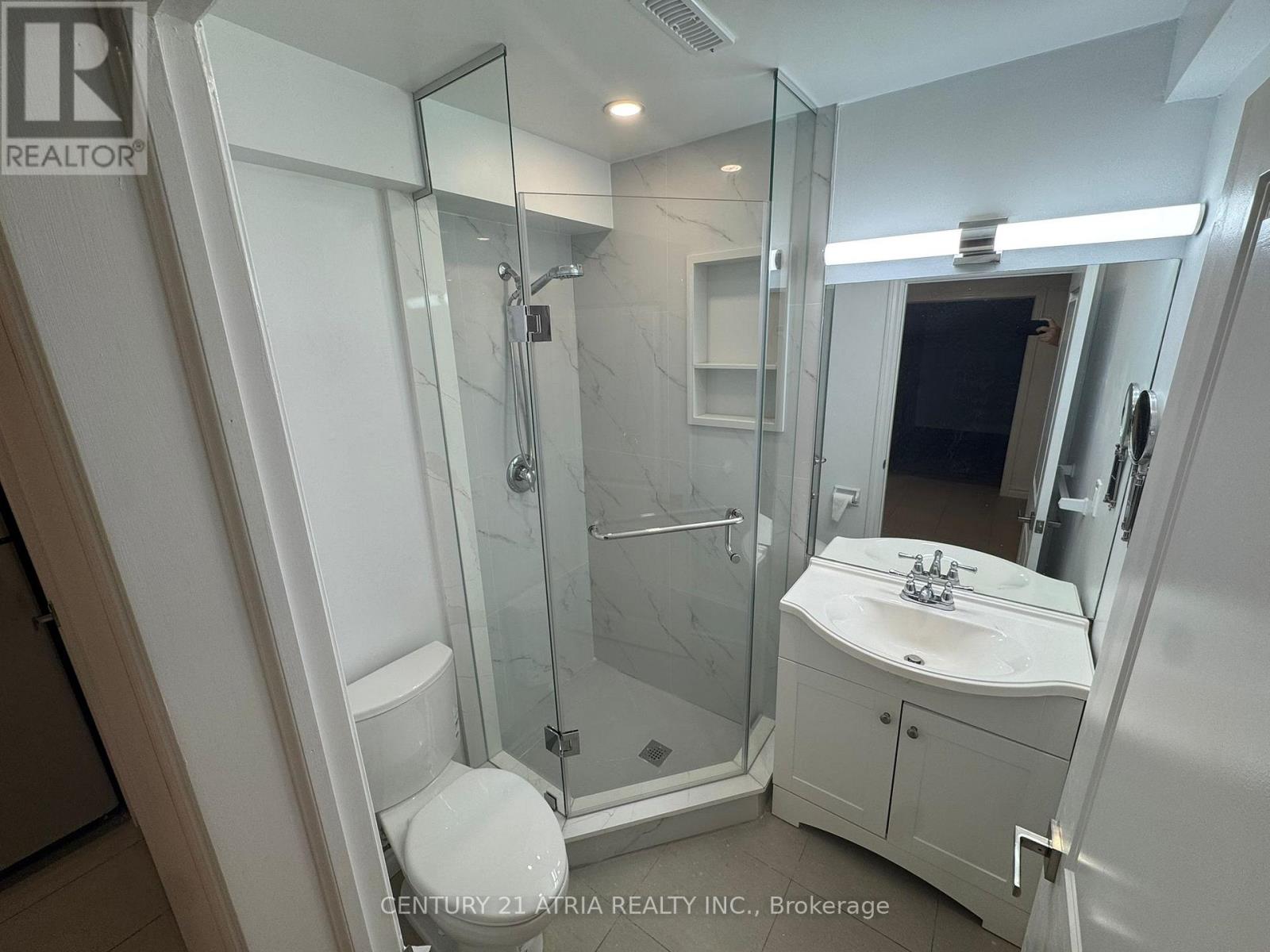 23 Argonne Crescent, Toronto, Ontario  M2K 2K2 - Photo 7 - C12354310
