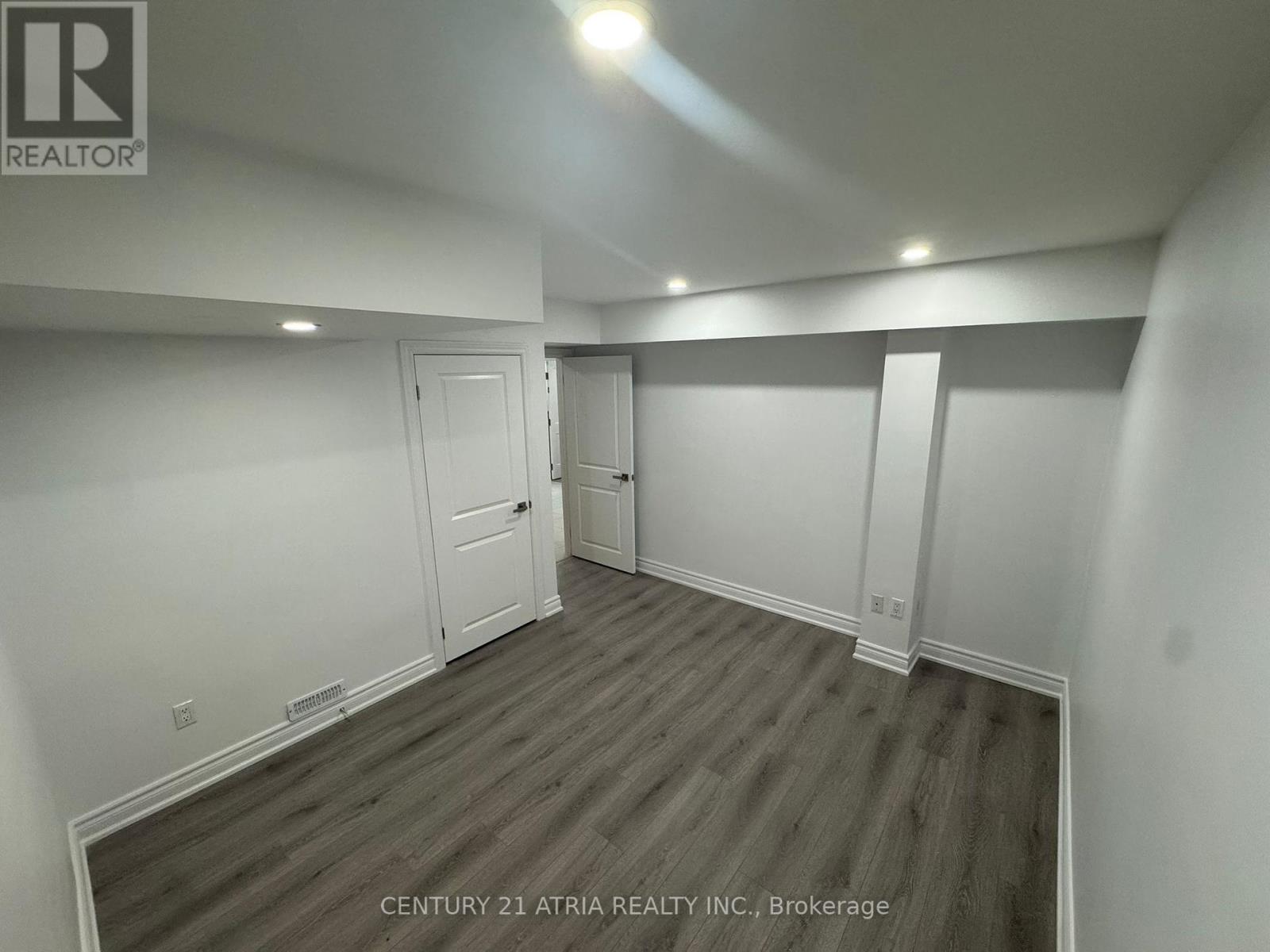 23 Argonne Crescent, Toronto, Ontario  M2K 2K2 - Photo 6 - C12354310