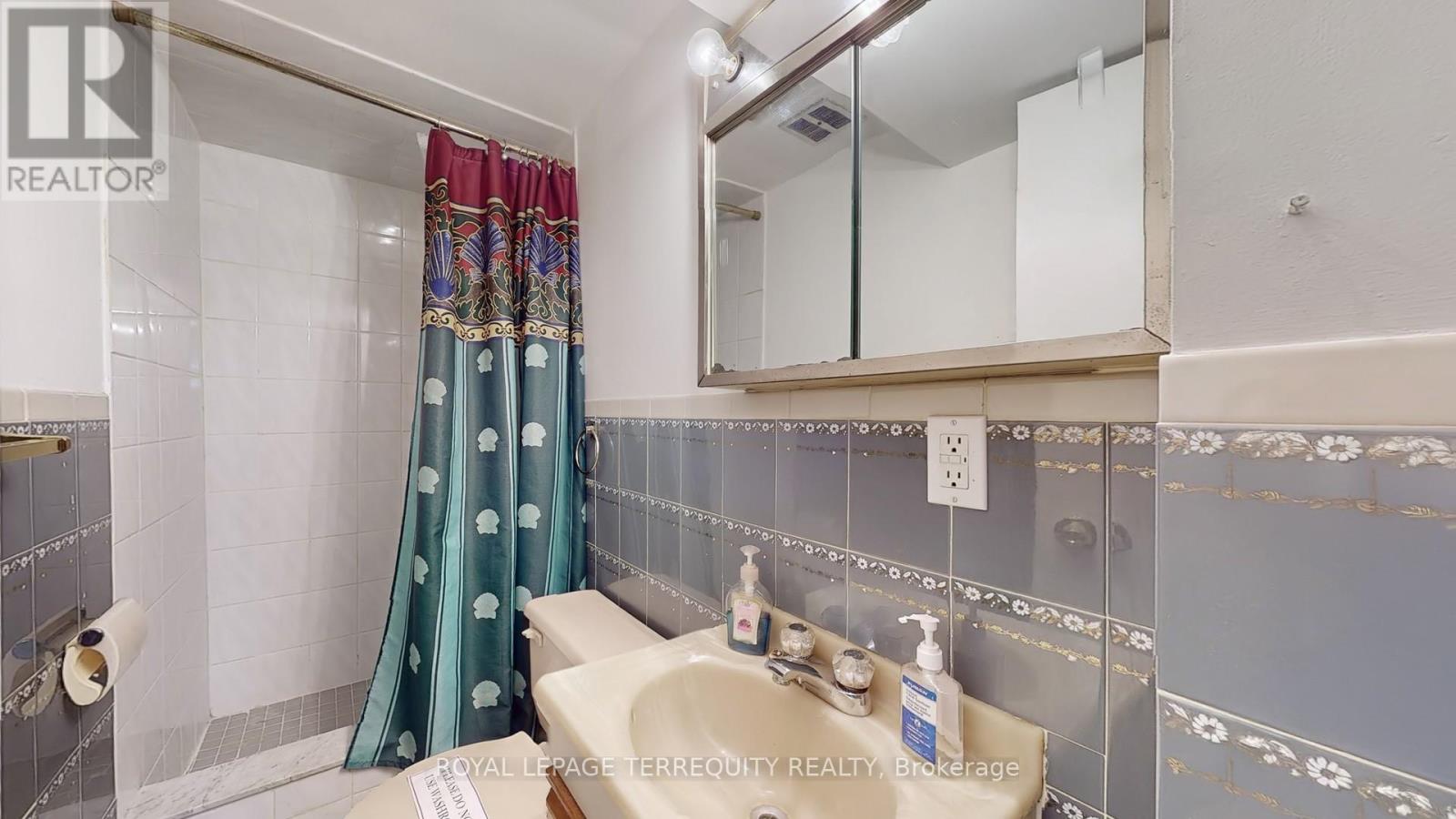 154 Tower Drive, Toronto, Ontario  M1R 3P5 - Photo 35 - E12357537