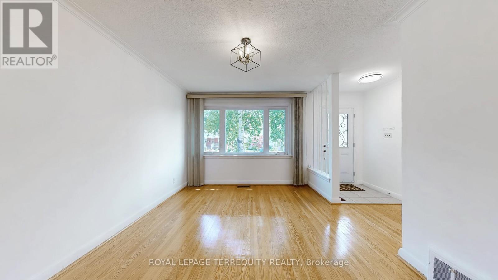 154 Tower Drive, Toronto, Ontario  M1R 3P5 - Photo 6 - E12357537