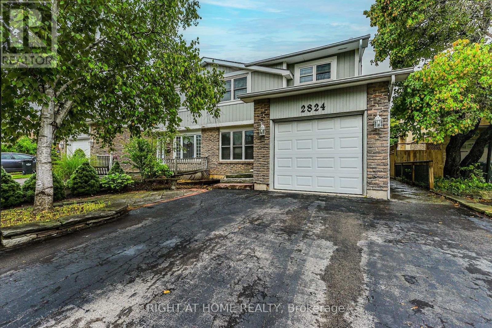 Property at 2824 BUCKLEPOST CRESCENT image 1