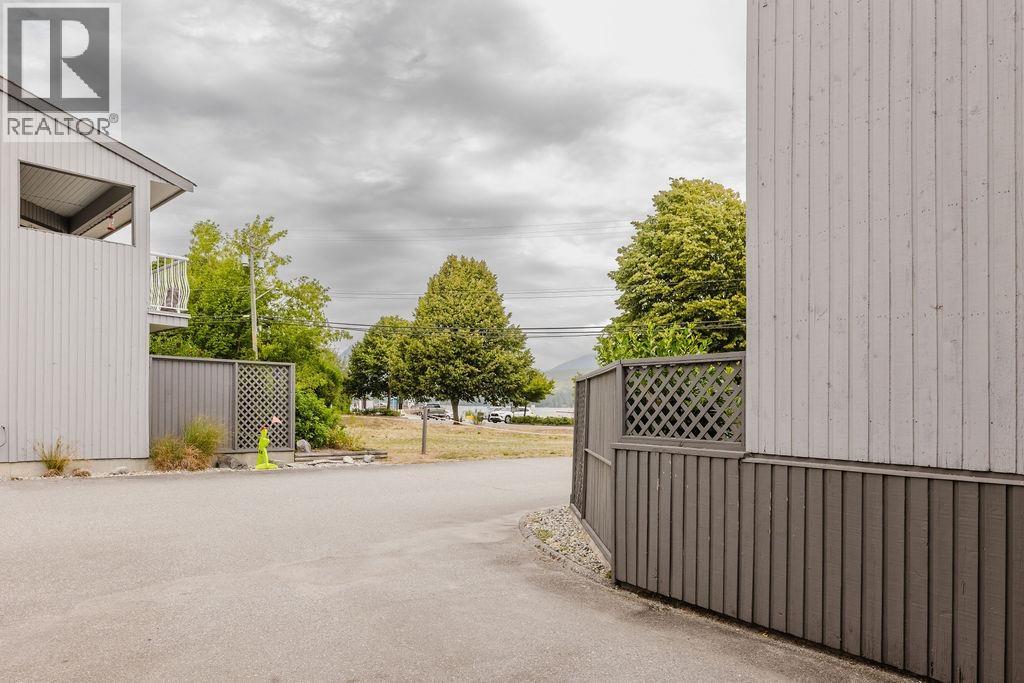 22 5761 Wharf Avenue, Sechelt, British Columbia  V0N 3A0 - Photo 19 - R3039418