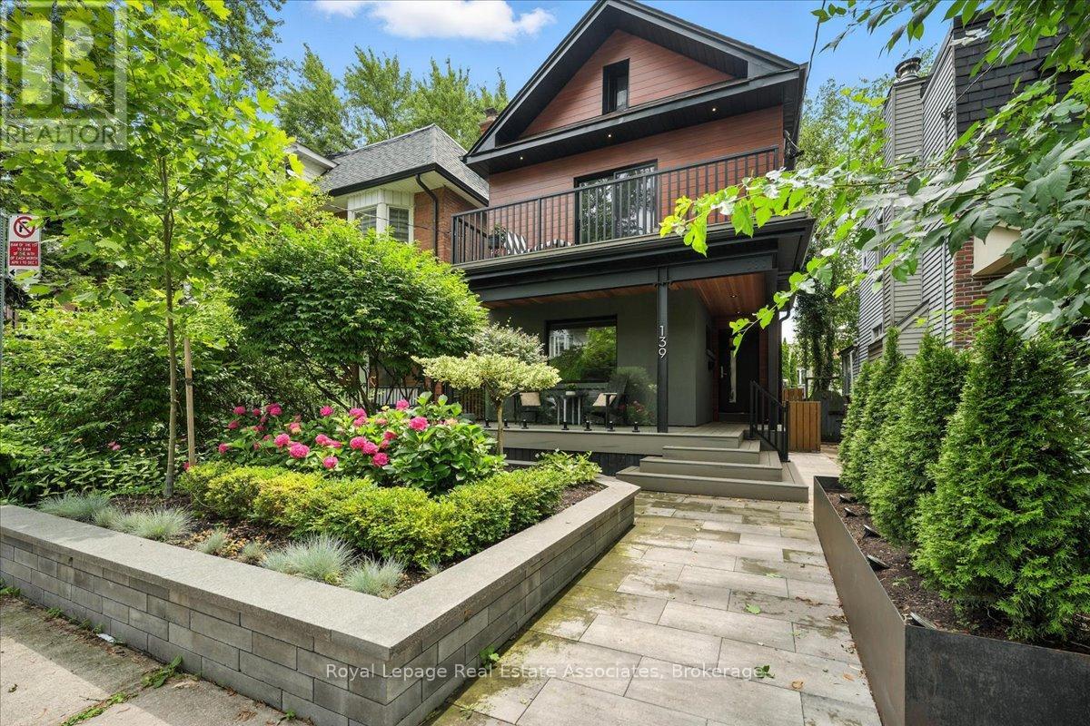 Property at 139 VICTOR AVENUE image 3