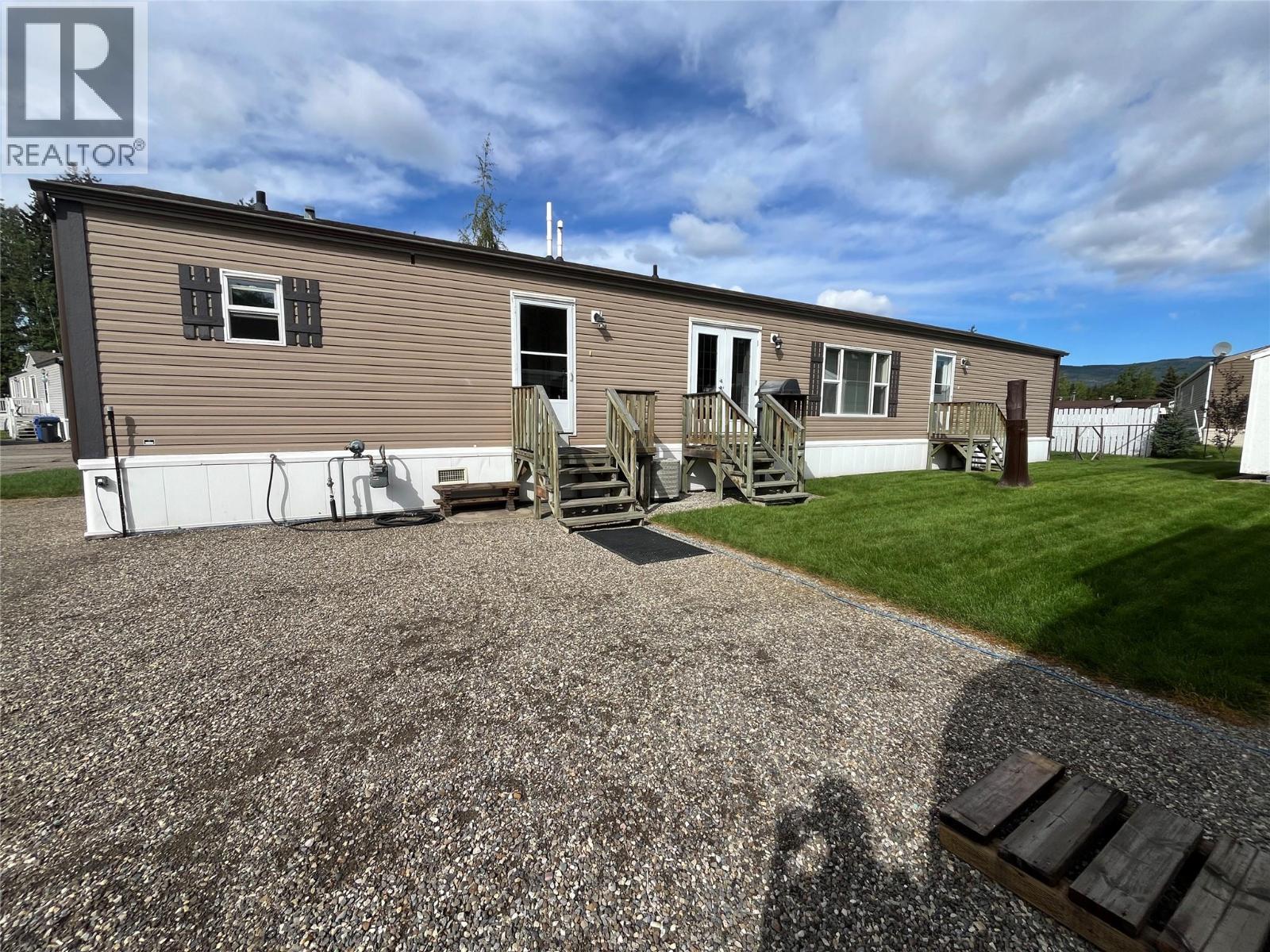 136 Rockcliffe Place, Tumbler Ridge, British Columbia  V0C 2W0 - Photo 3 - 10360031