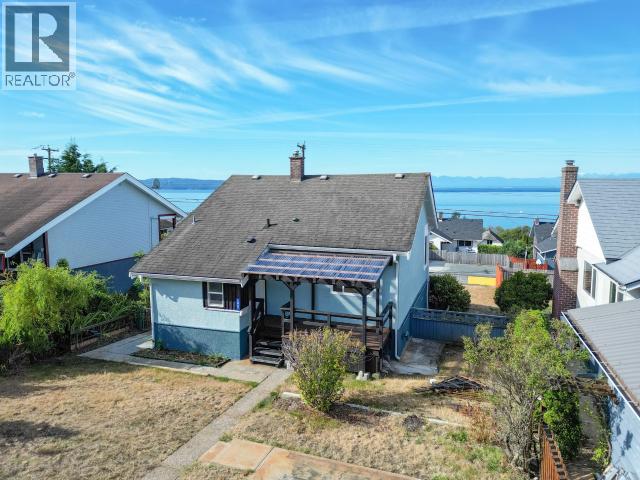 5457 MAPLE AVE, Powell River, British Columbia
