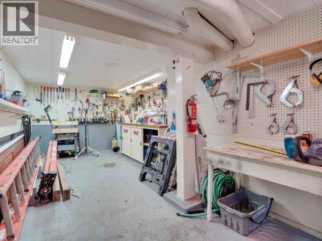 5457 Maple Ave, Powell River, British Columbia  V8A 4M9 - Photo 17 - 19294