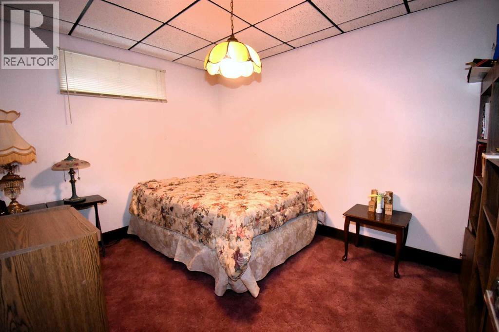 105 Mcpherson Square, Hinton, Alberta  T7V 1J9 - Photo 44 - A2179032