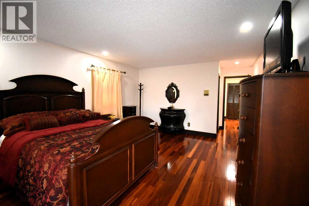 105 Mcpherson Square, Hinton, Alberta  T7V 1J9 - Photo 29 - A2179032
