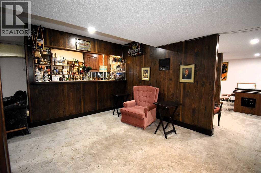 105 Mcpherson Square, Hinton, Alberta  T7V 1J9 - Photo 38 - A2179032