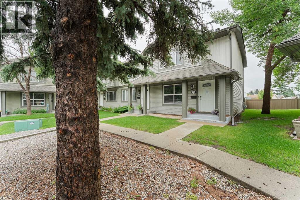 Property at 130 Woodborough Terrace SW image 3