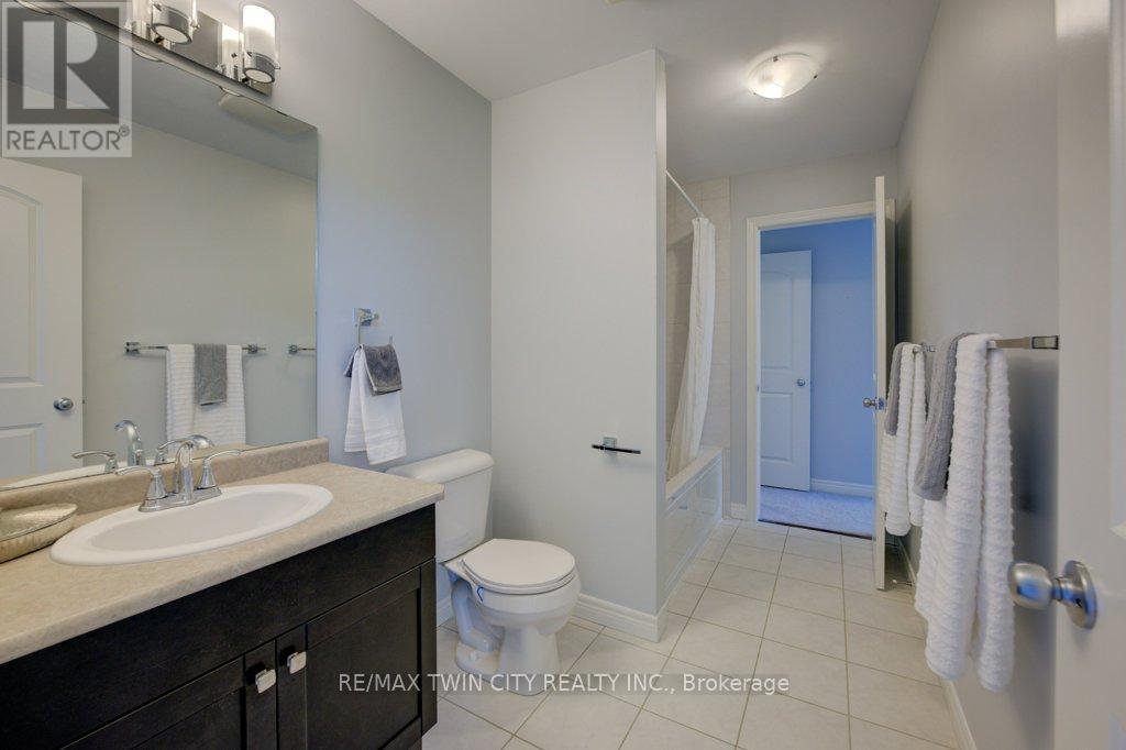 215 Hostetler Road, Wilmot, Ontario  N3A 0B1 - Photo 28 - X12357990