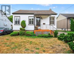 15 Donald Avenue, Hamilton (Cootes Paradise), Ca