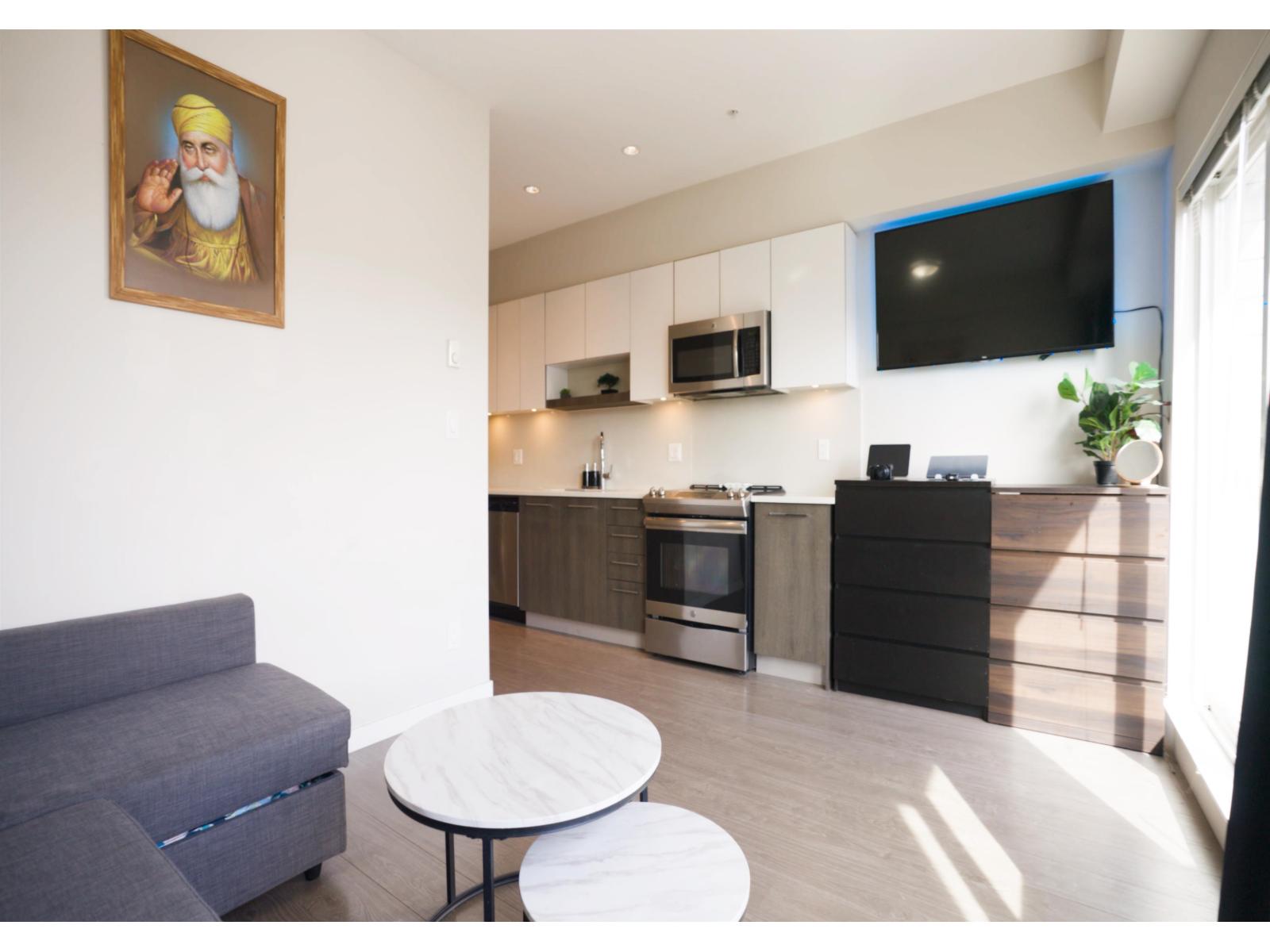 503 13768 108 Avenue, Surrey, British Columbia  V3T 0L9 - Photo 4 - R3039293