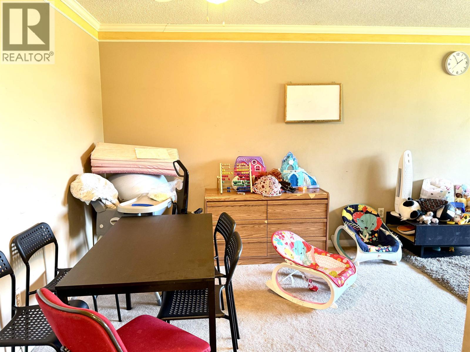 Listing Picture 10 of 13 : 311 8120 COLONIAL DRIVE, Richmond / 烈治文 - 魯藝地產 Yvonne Lu Group - MLS Medallion Club Member
