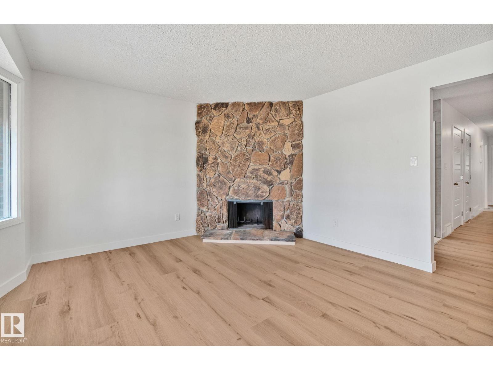 Property at 13321 119 ST NW NW image 5