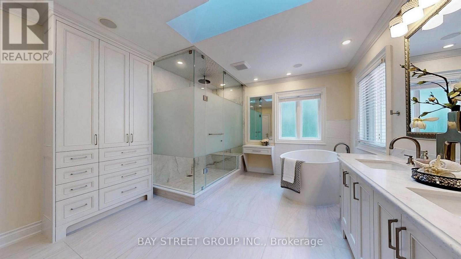 78 York Road, Toronto (Bridle Path-Sunnybrook-York Mills), Ontario  M2L 1H8 - Photo 29 - C12358053