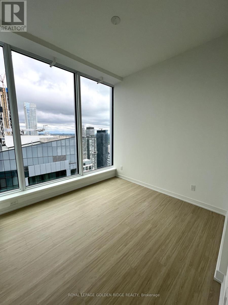 Ph02 - 8 Wellesley Street W, Toronto, Ontario  M4Y 0J5 - Photo 9 - C12358076