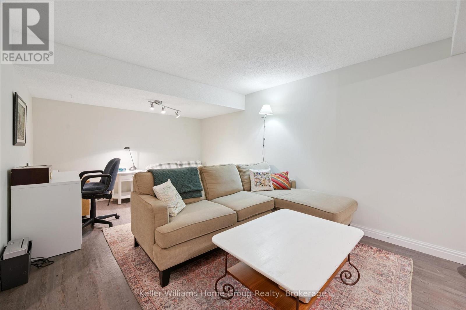 4 - 106 Woodlawn Road E, Guelph, Ontario  N1E 1B7 - Photo 25 - X12357962