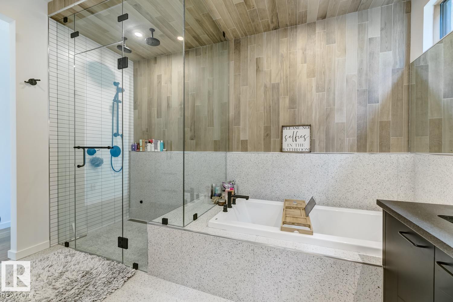 7616 83 Av Nw, Edmonton, Alberta  T6C 1A3 - Photo 47 - E4454121