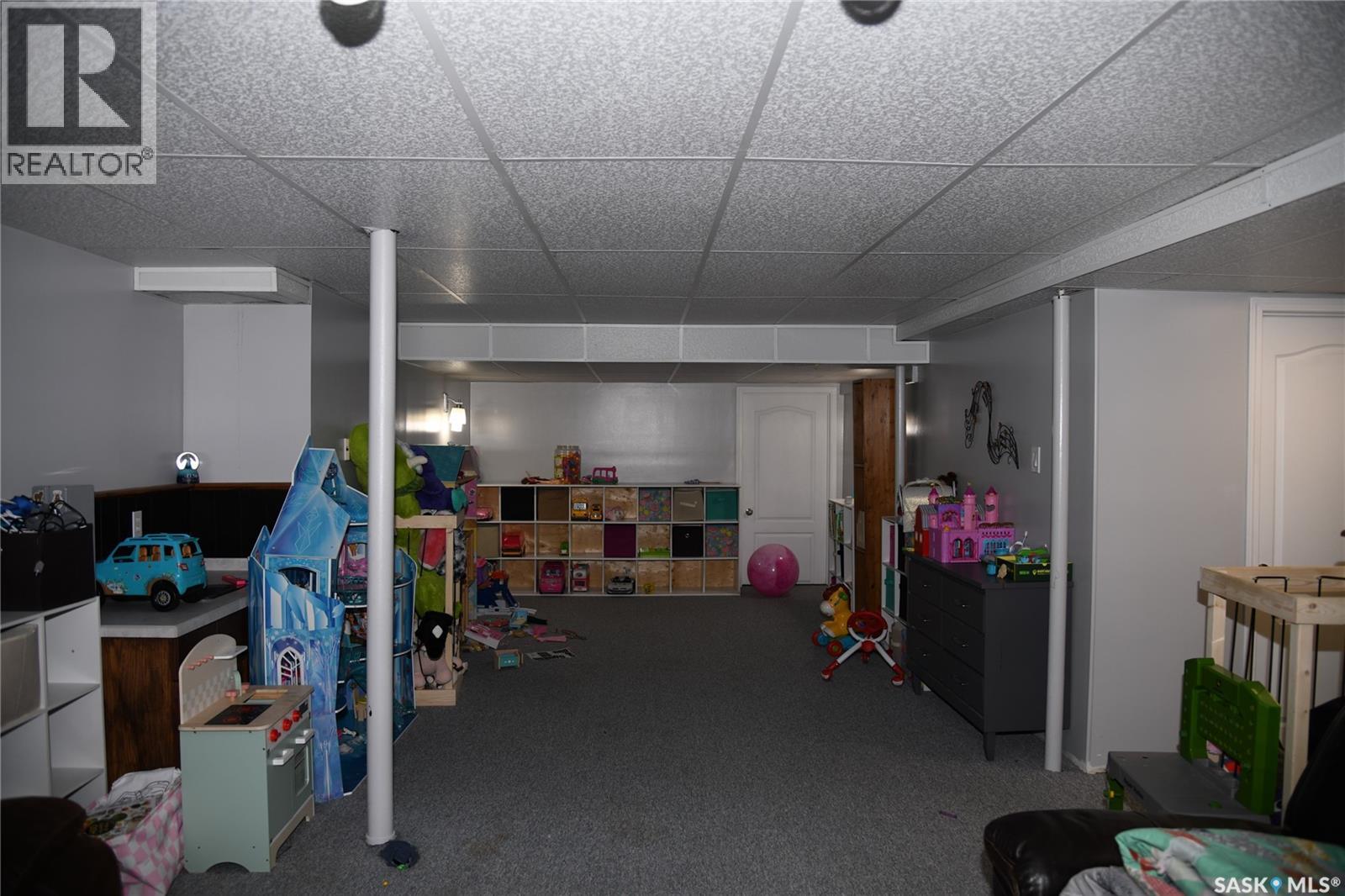 652 9th Street W, Shaunavon, Saskatchewan  S0N 2M0 - Photo 39 - SK016116