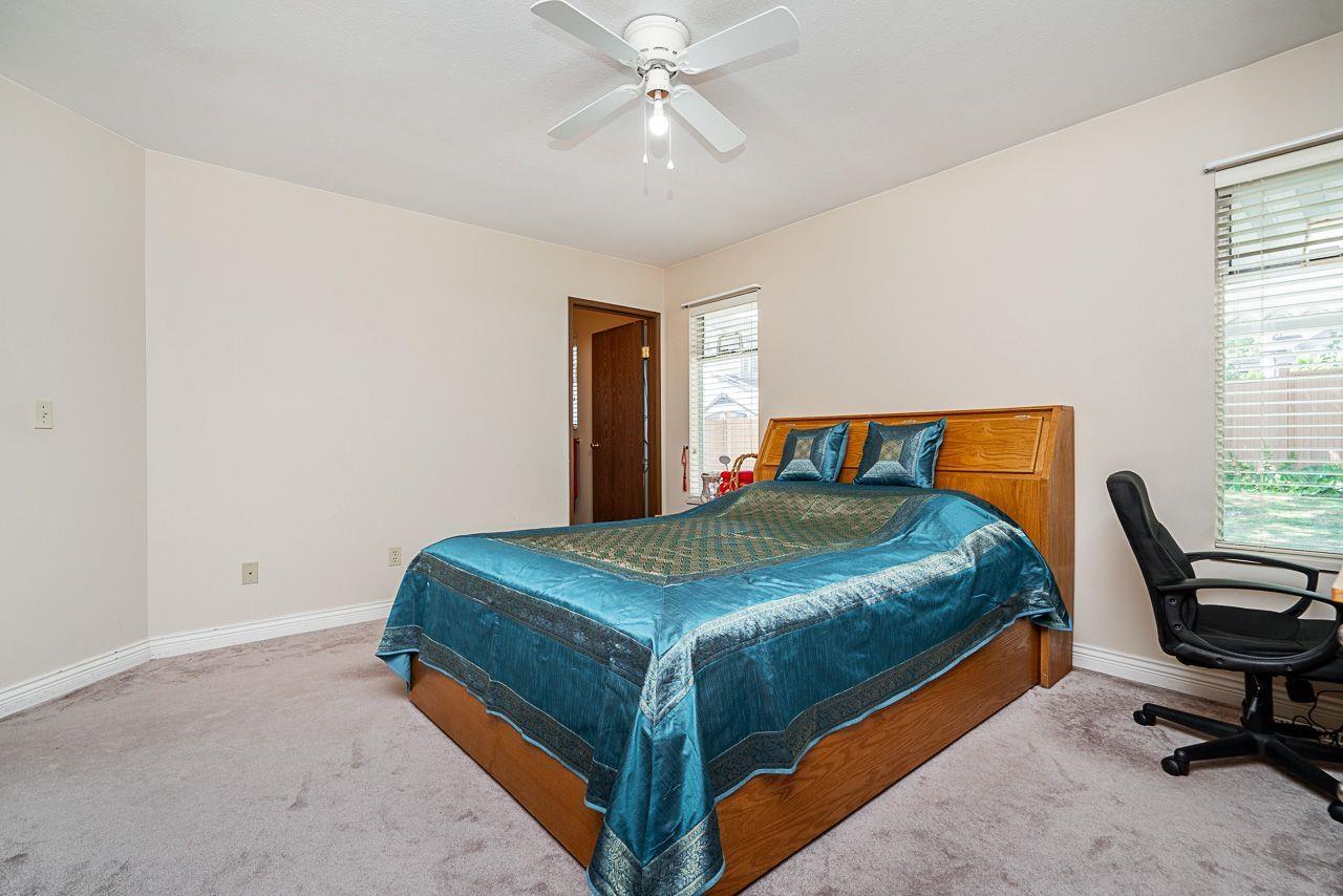 6697 141a Street, Surrey, British Columbia  V3W 9N8 - Photo 19 - R3039357