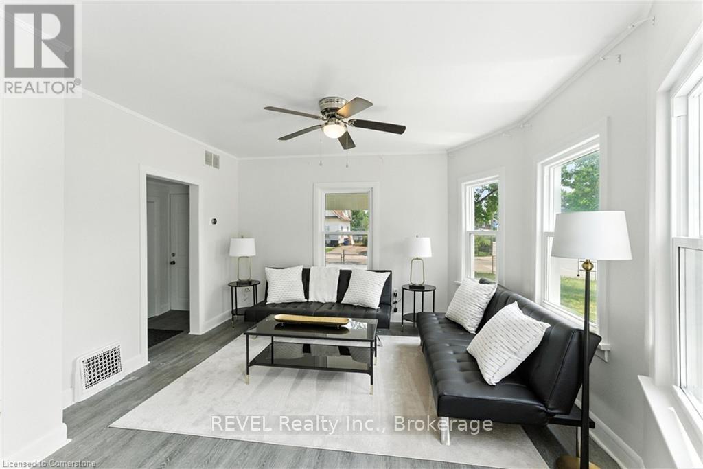 4599 Fourth Avenue, Niagara Falls, Ontario  L2E 4N5 - Photo 13 - X12358152