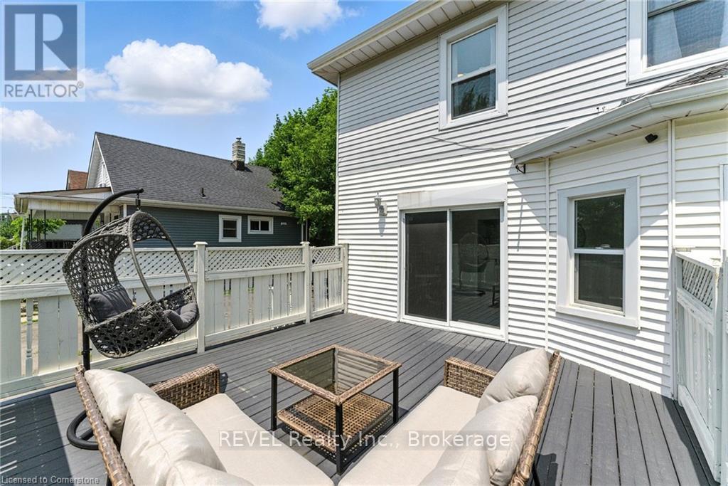 4599 Fourth Avenue, Niagara Falls, Ontario  L2E 4N5 - Photo 23 - X12358152