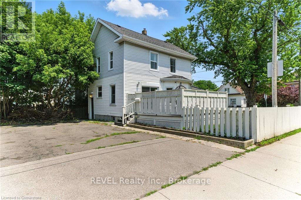 4599 Fourth Avenue, Niagara Falls, Ontario  L2E 4N5 - Photo 24 - X12358152